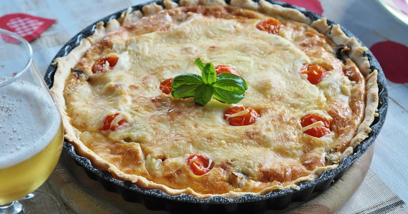 Quiche lorraine sans pâte facile à préparer : la recette express qui bluffe