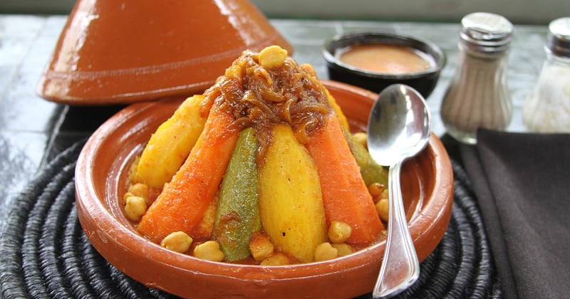 Comment préparer un couscous marocain authentique comme à Marrakech